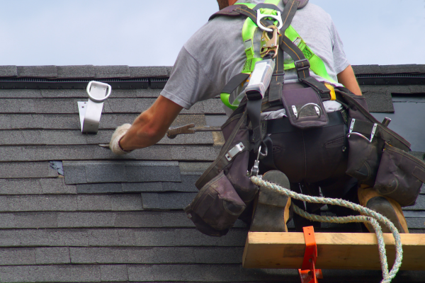 Asphalt Shingles Roof Repair